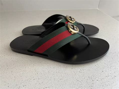 who wrote gucci flip flops